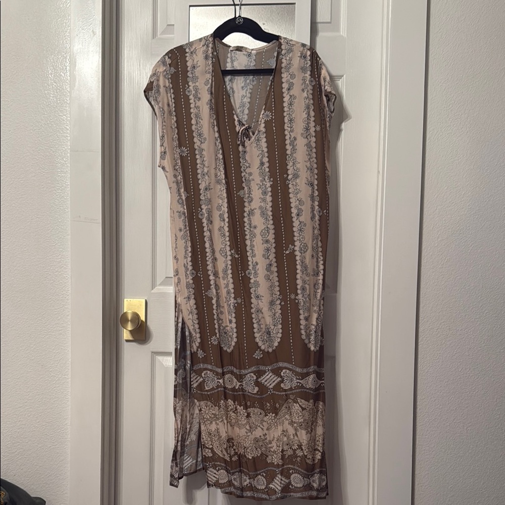 Novella Royale Brown Sheath Maxi Dress V-Neck Short Sleeve